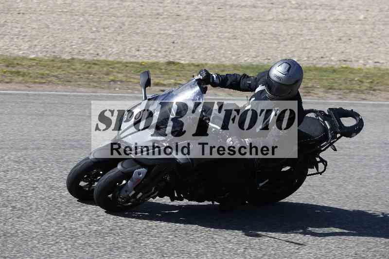 /01 02.04.2026 MAZ ADR/Gruppe gelb Gruppe gruen/10